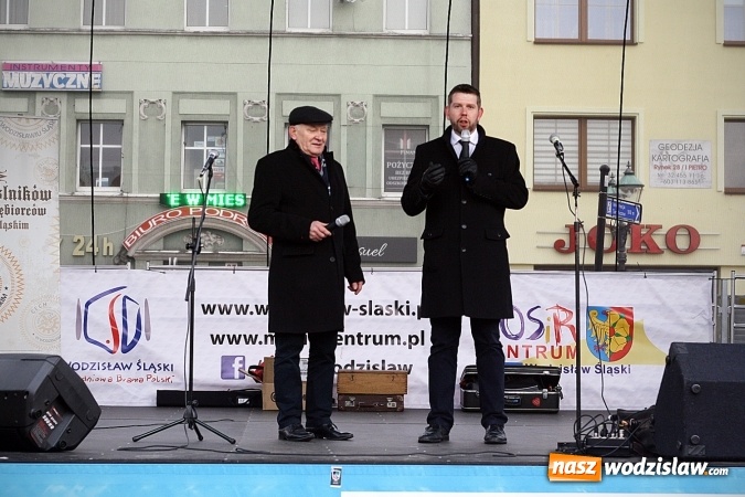 Zdjęcie w galerii na portalu naszwodzislaw.com: II Festiwal Moczki w ramach Wodzisławskiego Jarmarku Bożonarodzeniowego wiadomości z regionu