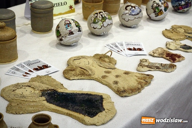 Zdjęcie w galerii na portalu naszwodzislaw.com: I Gorzycki Jarmark Pszczeli. FOTORELACJA wiadomości z regionu