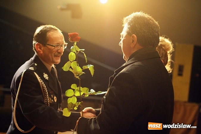 Zdjęcie w galerii na portalu naszwodzislaw.com: Pszów: Jarmark odwołany, wolontariusze nagrodzeni  wiadomości z regionu