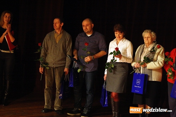 Zdjęcie w galerii na portalu naszwodzislaw.com: Pszów: Jarmark odwołany, wolontariusze nagrodzeni  wiadomości z regionu