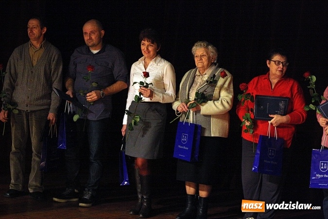 Zdjęcie w galerii na portalu naszwodzislaw.com: Pszów: Jarmark odwołany, wolontariusze nagrodzeni  wiadomości z regionu