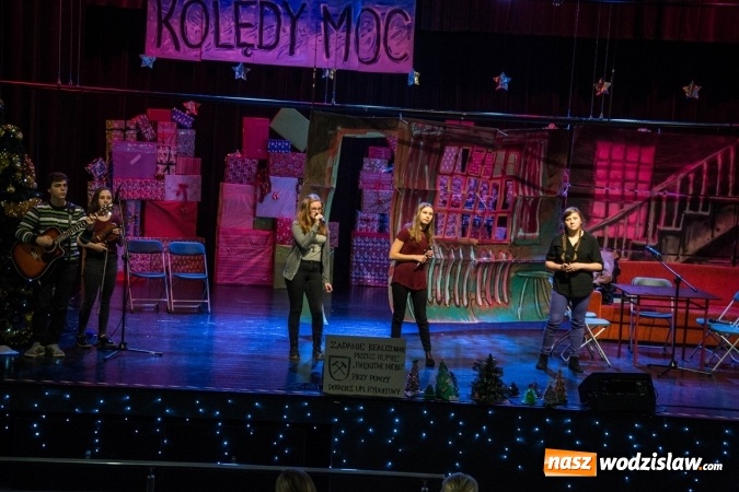 Zdjęcie w galerii na portalu naszwodzislaw.com: Jubileuszowy X Jarmark Harcerski w RCK wiadomości z regionu