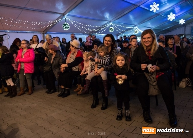 Zdjęcie w galerii na portalu naszwodzislaw.com: Połomia: To był festiwal pełen dobrej muzyki teatru i niespodzianek wiadomości z regionu