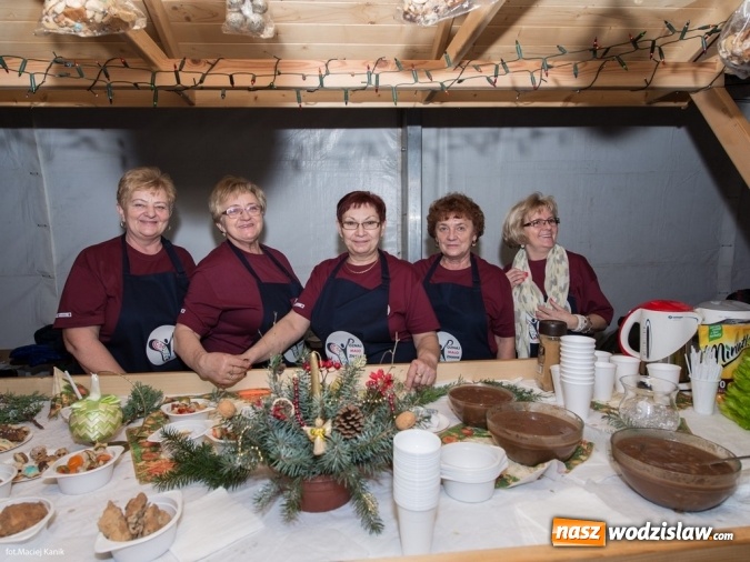 Zdjęcie w galerii na portalu naszwodzislaw.com: Połomia: To był festiwal pełen dobrej muzyki teatru i niespodzianek wiadomości z regionu