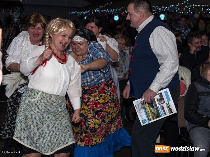 Zdjęcie w galerii na portalu naszwodzislaw.com: Połomia: To był festiwal pełen dobrej muzyki teatru i niespodzianek wiadomości z regionu