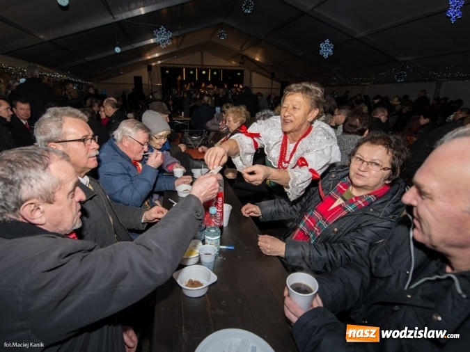 Zdjęcie w galerii na portalu naszwodzislaw.com: Połomia: To był festiwal pełen dobrej muzyki teatru i niespodzianek wiadomości z regionu