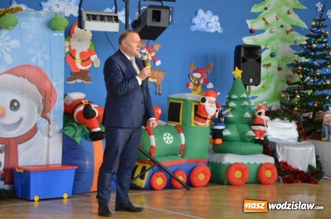 Zdjęcie w galerii na portalu naszwodzislaw.com: Mikołajki w Lodowej Krainie wiadomości z regionu