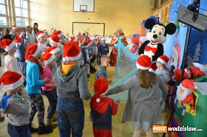 Zdjęcie w galerii na portalu naszwodzislaw.com: Mikołajki w Lodowej Krainie wiadomości z regionu