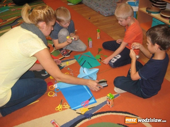 Zdjęcie w galerii na portalu naszwodzislaw.com: Warsztaty dla rodziców: Kreatywny rodzic-kreatywne dziecko!  wiadomości z regionu