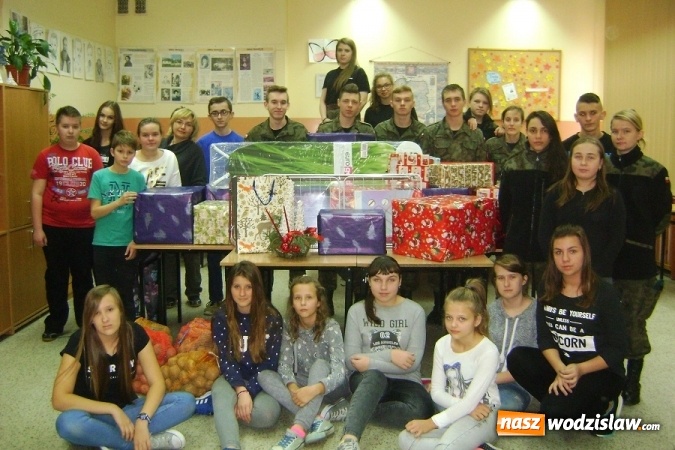Zdjęcie w galerii na portalu naszwodzislaw.com: Gmina Mszana: Wszystkie szkoły przygotowały swoje Szlachetne Paczki wiadomości z regionu