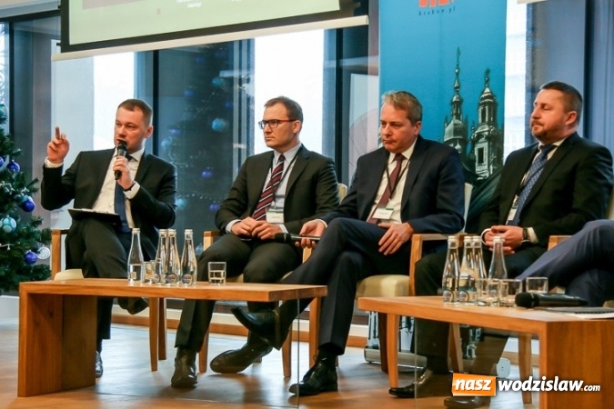 Zdjęcie w galerii na portalu naszwodzislaw.com: Oddychać po ludzku - udział marszałka Województwa Śląskiego w konferencji podsumowującej akcję wiadomości z regionu