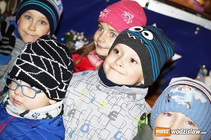 Zdjęcie w galerii na portalu naszwodzislaw.com: Wodzisławianie przełamali się opłatkiem z prezydentem  wiadomości z regionu