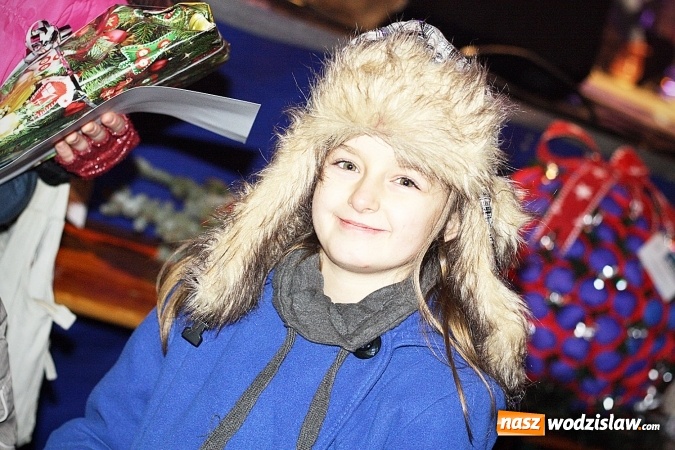 Zdjęcie w galerii na portalu naszwodzislaw.com: Wodzisławianie przełamali się opłatkiem z prezydentem  wiadomości z regionu