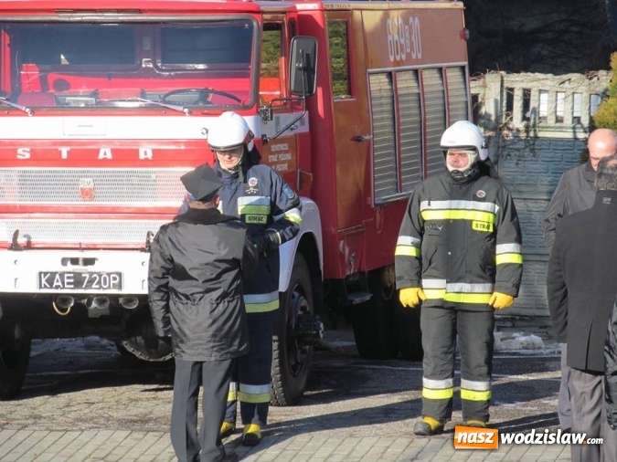 Zdjęcie w galerii na portalu naszwodzislaw.com: OSP Psz&oacute;w z nowym wozem strażackim wiadomości z regionu