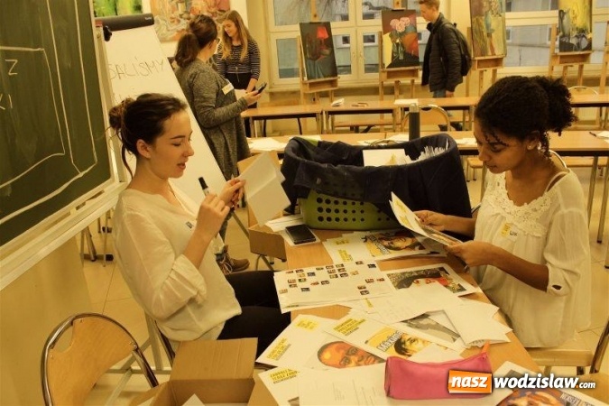 Zdjęcie w galerii na portalu naszwodzislaw.com: Wodzisław: ZSP w obronie praw człowieka wiadomości z regionu