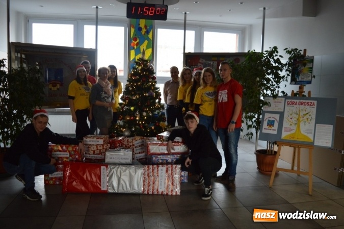 Zdjęcie w galerii na portalu naszwodzislaw.com: Szlachetna Paczka w ZST. Łączna wartość pomocy zamknęła się w kwocie 8170 zł  wiadomości z regionu