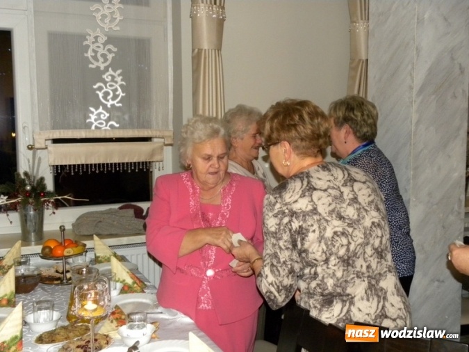 Zdjęcie w galerii na portalu naszwodzislaw.com: Tradycyjne spotkanie opłatkowe Związku Emerytów i Rencistów z Mszany  wiadomości z regionu