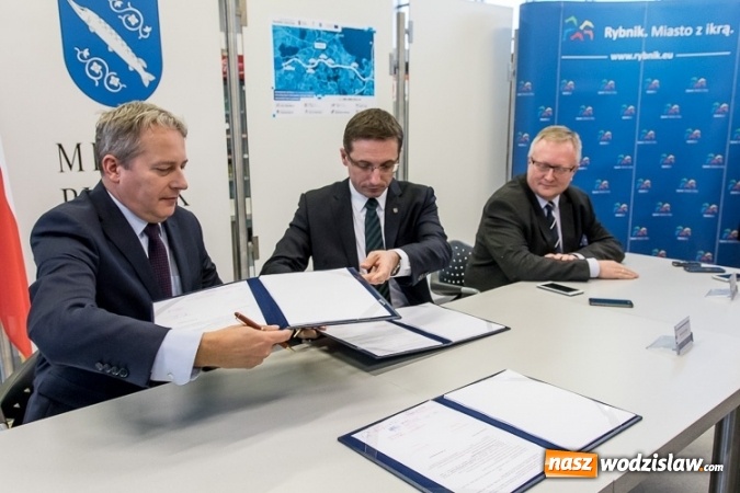 Zdjęcie w galerii na portalu naszwodzislaw.com: Umowa podpisana. Rybnik bliżej aglomeracji wiadomości z regionu