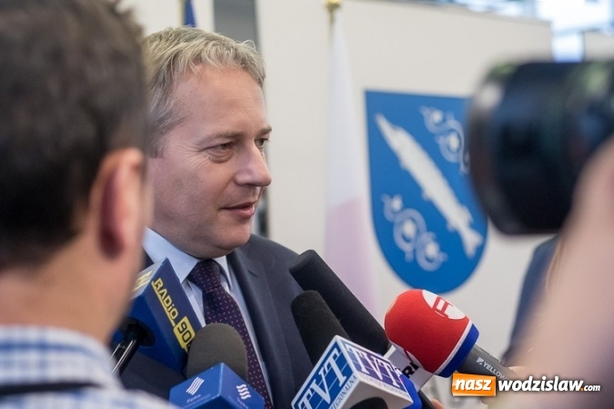 Zdjęcie w galerii na portalu naszwodzislaw.com: Umowa podpisana. Rybnik bliżej aglomeracji wiadomości z regionu