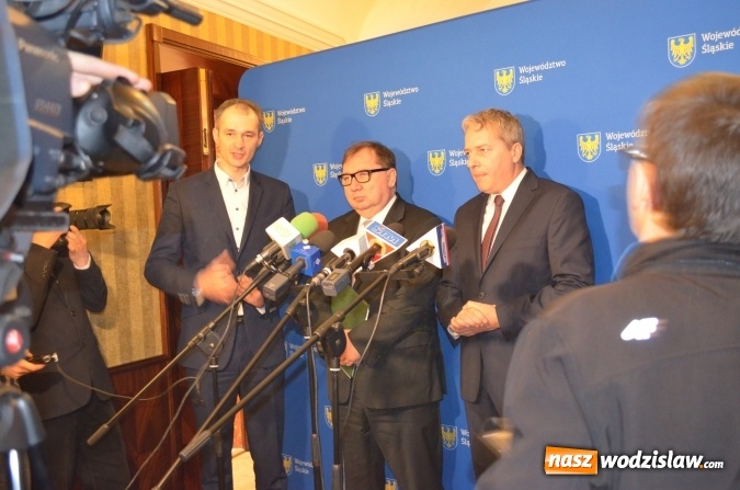 Zdjęcie w galerii na portalu naszwodzislaw.com: Konferencja prasowa dotycząca planowanych zmian w Ustawie Prawo Ochrony Środowiska wiadomości z regionu