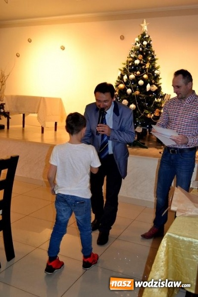 Zdjęcie w galerii na portalu naszwodzislaw.com: Piłkarze i działacze Startu Mszana spotkali się przy opłatku wiadomości z regionu