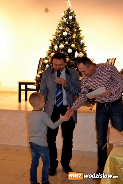 Zdjęcie w galerii na portalu naszwodzislaw.com: Piłkarze i działacze Startu Mszana spotkali się przy opłatku wiadomości z regionu