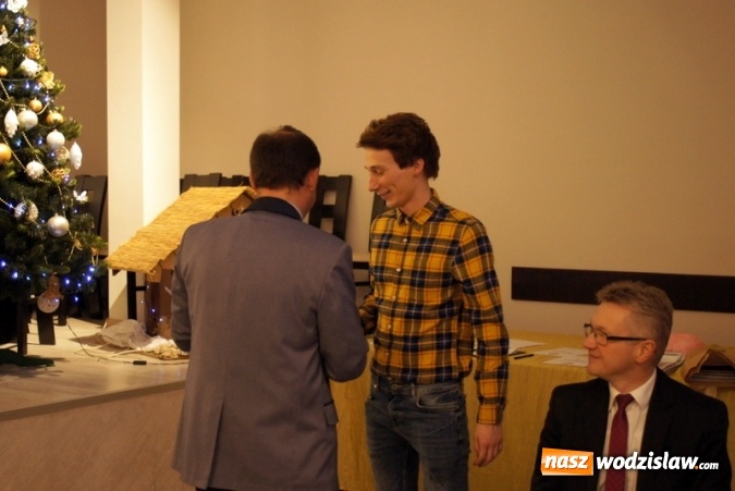 Zdjęcie w galerii na portalu naszwodzislaw.com: Piłkarze i działacze Startu Mszana spotkali się przy opłatku wiadomości z regionu