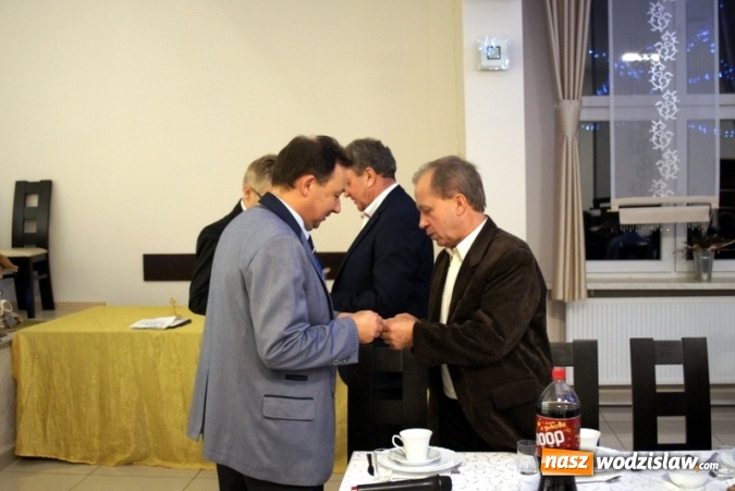 Zdjęcie w galerii na portalu naszwodzislaw.com: Piłkarze i działacze Startu Mszana spotkali się przy opłatku wiadomości z regionu