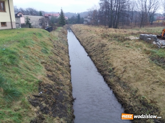 Zdjęcie w galerii na portalu naszwodzislaw.com: Rzeka Leśnica po konserwacji  wiadomości z regionu