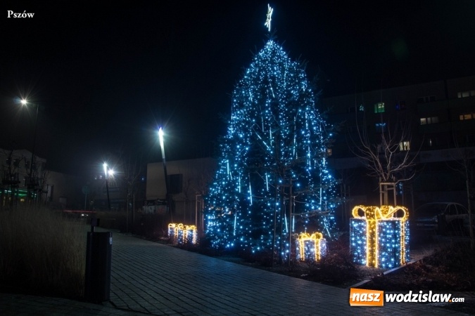 Zdjęcie w galerii na portalu naszwodzislaw.com: Lubomia, Pszów, Mszana, Godów, Gorzyce, Marklowice, Radlin, Rydułtowy i Wodzisław Śląski. Zobacz jak gminy naszego powiatu zostały ustrojone na święta wiadomości z regionu