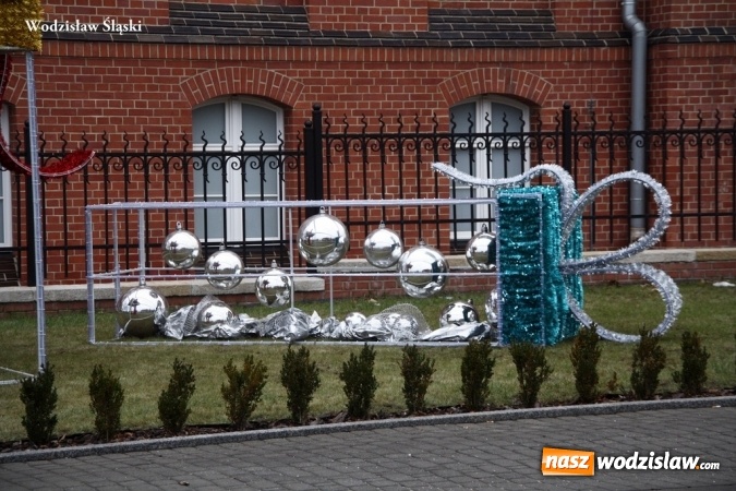 Zdjęcie w galerii na portalu naszwodzislaw.com: Lubomia, Pszów, Mszana, Godów, Gorzyce, Marklowice, Radlin, Rydułtowy i Wodzisław Śląski. Zobacz jak gminy naszego powiatu zostały ustrojone na święta wiadomości z regionu