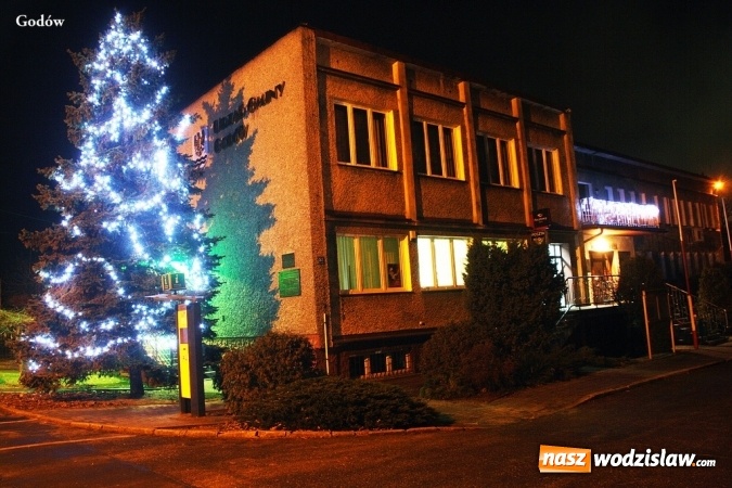 Zdjęcie w galerii na portalu naszwodzislaw.com: Lubomia, Pszów, Mszana, Godów, Gorzyce, Marklowice, Radlin, Rydułtowy i Wodzisław Śląski. Zobacz jak gminy naszego powiatu zostały ustrojone na święta wiadomości z regionu