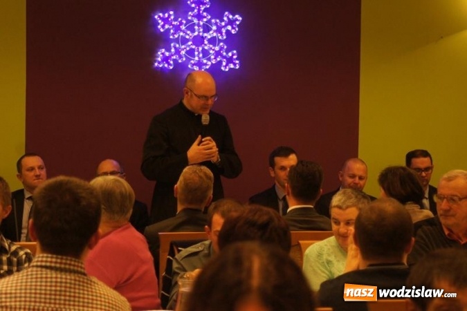 Zdjęcie w galerii na portalu naszwodzislaw.com: Świąteczne spotkanie przy opłatku dla podopiecznych Ośrodka Pomocy Społecznej wiadomości z regionu