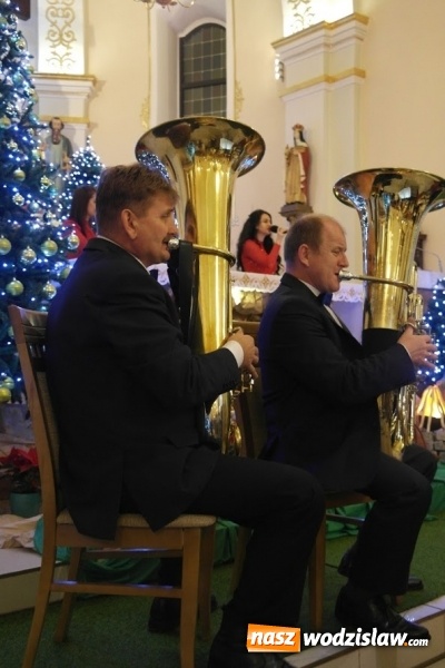 Zdjęcie w galerii na portalu naszwodzislaw.com: Świąteczno-noworoczny koncert w Zawadzie wiadomości z regionu