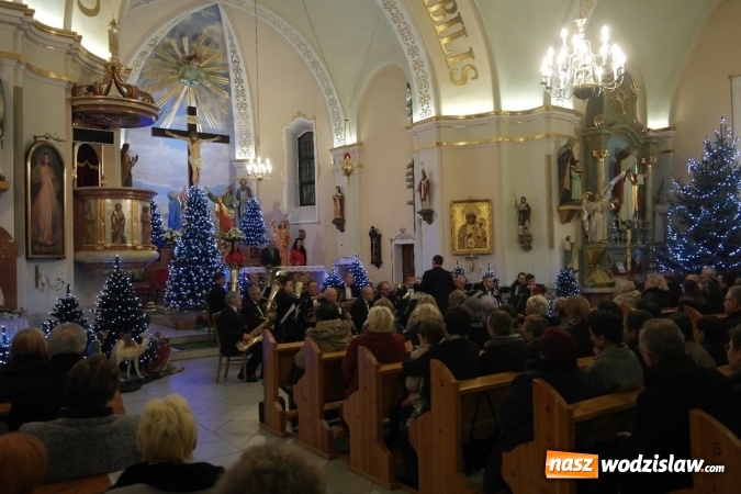 Zdjęcie w galerii na portalu naszwodzislaw.com: Świąteczno-noworoczny koncert w Zawadzie wiadomości z regionu
