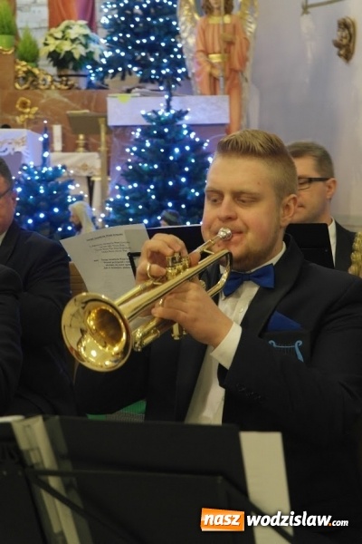 Zdjęcie w galerii na portalu naszwodzislaw.com: Świąteczno-noworoczny koncert w Zawadzie wiadomości z regionu
