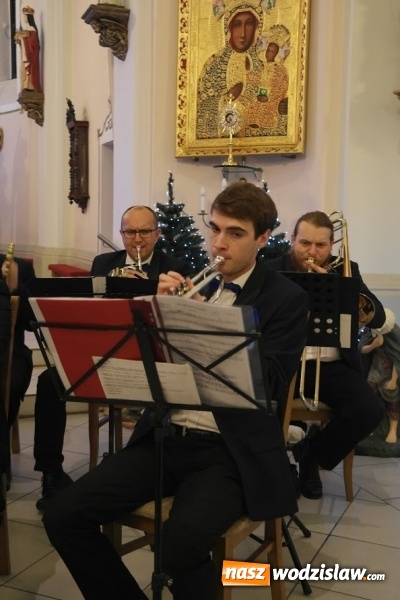 Zdjęcie w galerii na portalu naszwodzislaw.com: Świąteczno-noworoczny koncert w Zawadzie wiadomości z regionu