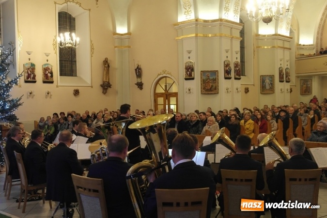 Zdjęcie w galerii na portalu naszwodzislaw.com: Świąteczno-noworoczny koncert w Zawadzie wiadomości z regionu