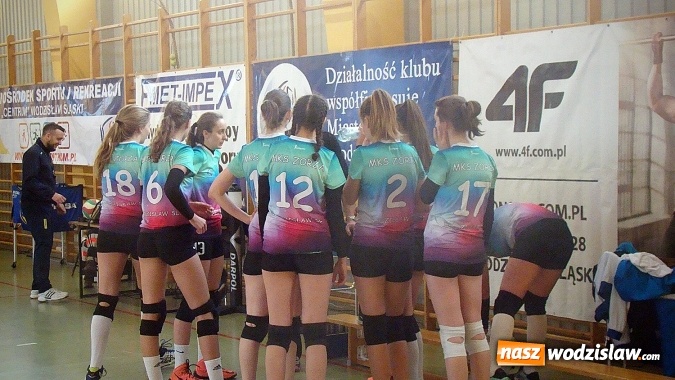 Zdjęcie w galerii na portalu naszwodzislaw.com: Puchar Prezydenta Miasta dla siatkarek z Bielska-Białej  wiadomości z regionu