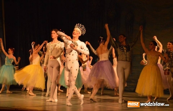 Zdjęcie w galerii na portalu naszwodzislaw.com: Radlin: Jezioro Łabędzie w wykonaniu niepowtarzalnego Imperial Lviv Ballet. FOTORELACJA wiadomości z regionu