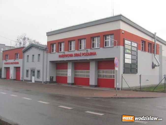 Zdjęcie w galerii na portalu naszwodzislaw.com: Uroczysta zbi&oacute;rka połączona ze spotkaniem świąteczno - noworocznym. Nadano awanse, było też o modernizacji budynku JRG Rydułtowy wiadomości z regionu