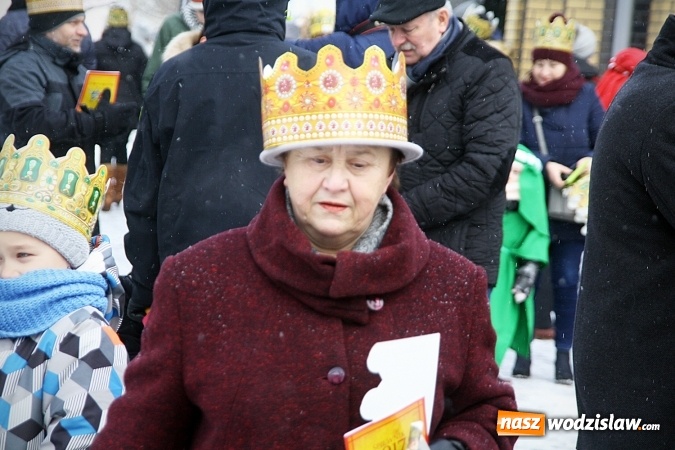 Zdjęcie w galerii na portalu naszwodzislaw.com: To już się stało tradycją. Orszak Trzech Króli przeszedł przez Turzę Śląską  wiadomości z regionu