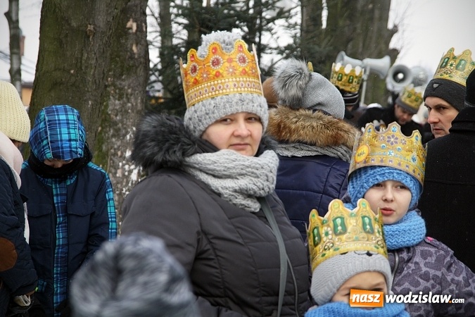 Zdjęcie w galerii na portalu naszwodzislaw.com: To już się stało tradycją. Orszak Trzech Króli przeszedł przez Turzę Śląską  wiadomości z regionu