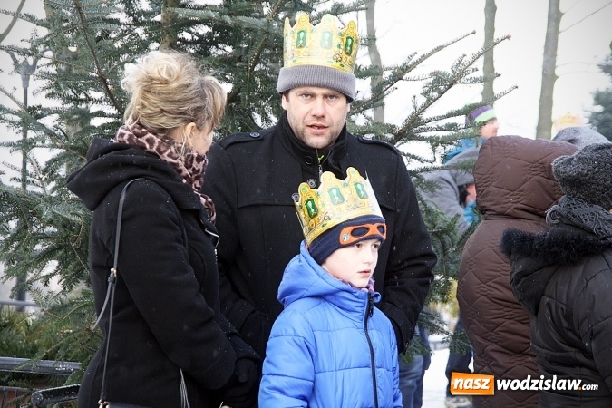 Zdjęcie w galerii na portalu naszwodzislaw.com: To już się stało tradycją. Orszak Trzech Króli przeszedł przez Turzę Śląską  wiadomości z regionu