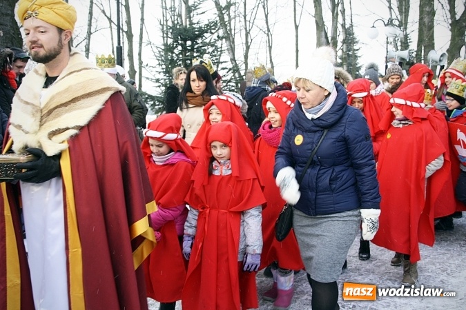 Zdjęcie w galerii na portalu naszwodzislaw.com: To już się stało tradycją. Orszak Trzech Króli przeszedł przez Turzę Śląską  wiadomości z regionu