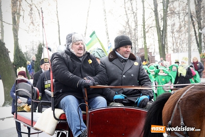 Zdjęcie w galerii na portalu naszwodzislaw.com: To już się stało tradycją. Orszak Trzech Króli przeszedł przez Turzę Śląską  wiadomości z regionu