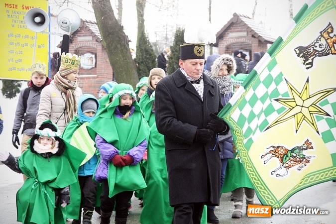 Zdjęcie w galerii na portalu naszwodzislaw.com: To już się stało tradycją. Orszak Trzech Króli przeszedł przez Turzę Śląską  wiadomości z regionu