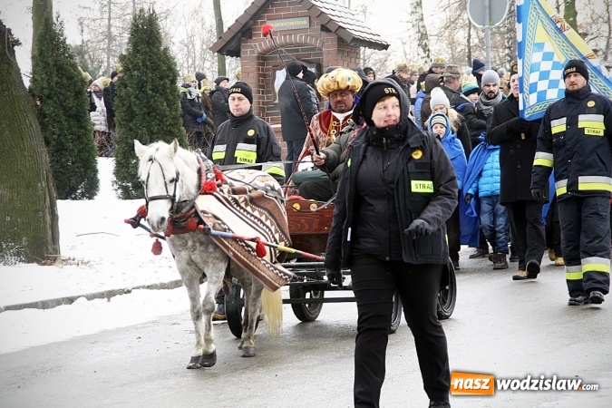 Zdjęcie w galerii na portalu naszwodzislaw.com: To już się stało tradycją. Orszak Trzech Króli przeszedł przez Turzę Śląską  wiadomości z regionu