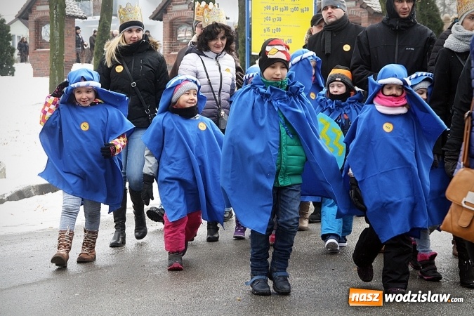 Zdjęcie w galerii na portalu naszwodzislaw.com: To już się stało tradycją. Orszak Trzech Króli przeszedł przez Turzę Śląską  wiadomości z regionu