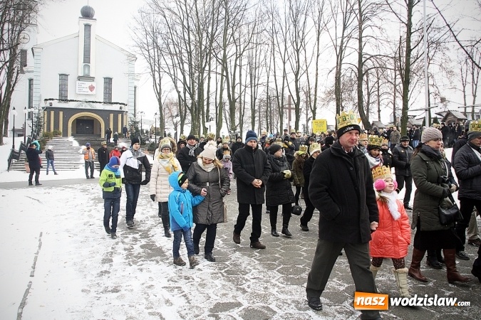 Zdjęcie w galerii na portalu naszwodzislaw.com: To już się stało tradycją. Orszak Trzech Króli przeszedł przez Turzę Śląską  wiadomości z regionu